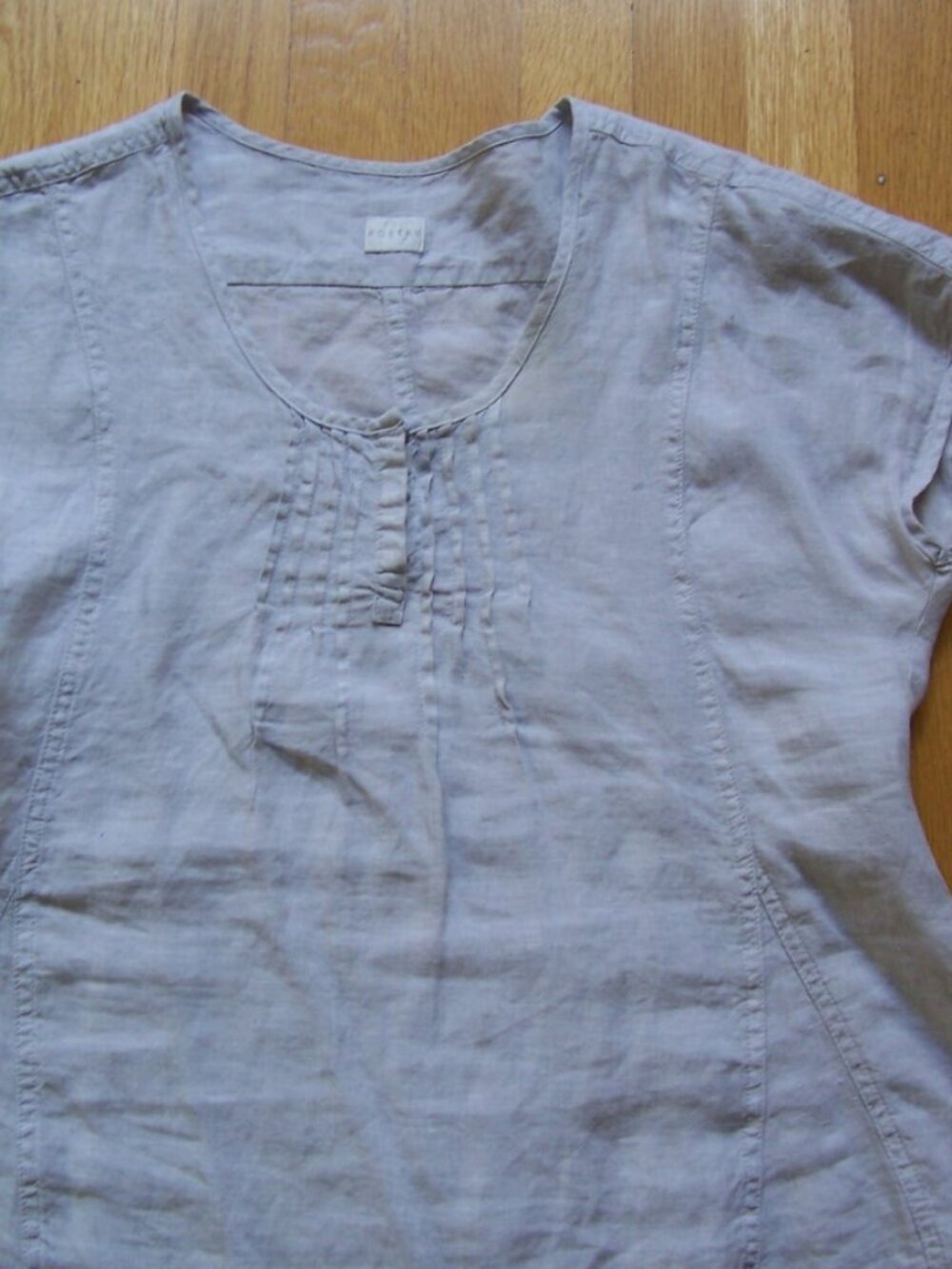 Poetry 100 Linen  Light Gray Capped Sleeved  Size 6